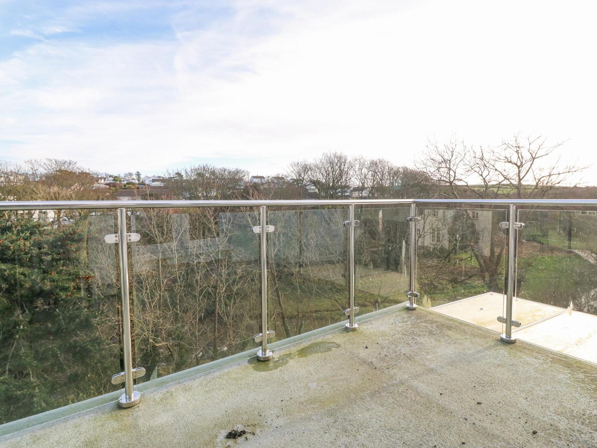 Riverview Apartment Cemaes Bay Exterior foto